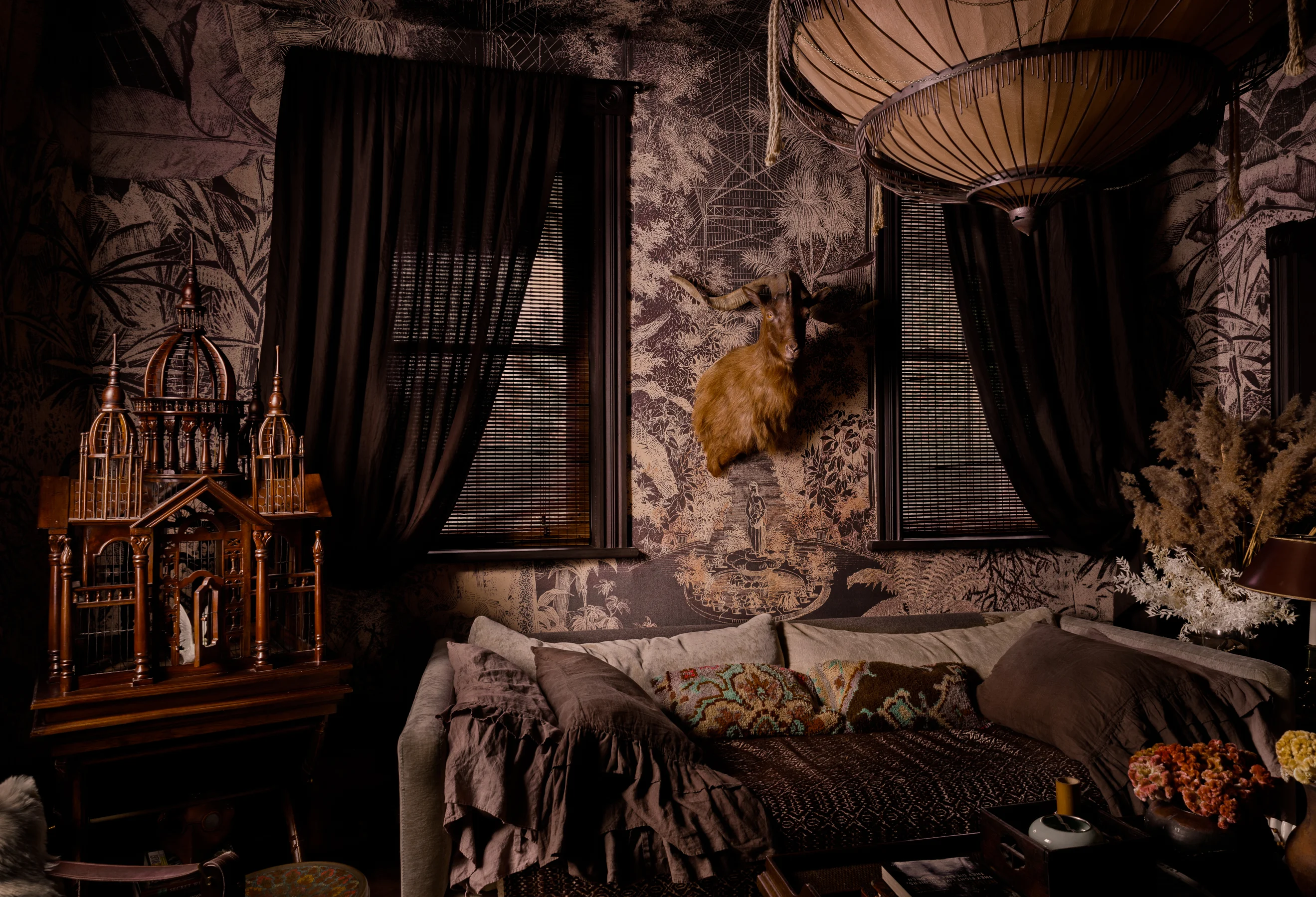 Benjamin Edward Birch Interior Photography Toronto Ontario Canada Fine and Dandy Wallpaper Wallcoverings Midnight in the Garden Leydi Milagros Elle Patille